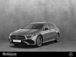 Lack mountaingrau Gebraucht 2025 Mercedes A200 AMG line Limousine | 40.850 €