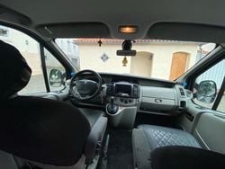 Schwarz Gebraucht 2007 Opel Vivaro Van / Kleinbus | 4.800 € (Teuer)