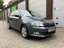 Quartzgrau Gebraucht 2016 Skoda Fabia Ambition Kleinwagen | 7.990 € (Fairer Preis)