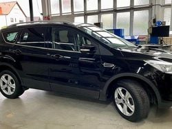 Schwarz Gebraucht 2016 Ford Kuga Titanium SUV | 10.900 € (Guter Preis)