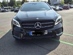 Schwarz Gebraucht 2017 Mercedes GLA250 AMG SUV | 27.900 € (Teuer)