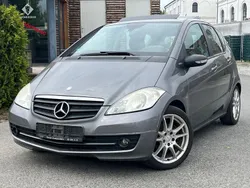 Grau Gebraucht 2011 Mercedes A160 Limousine | 1.300 € (Superpreis)