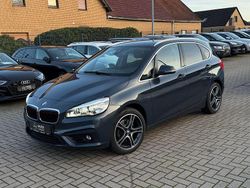 Grau Gebraucht 2016 BMW 220 Active Tourer Sport Line Van / Kleinbus | 12.989 € (Fairer Preis)