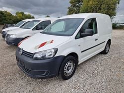 Weiß Gebraucht 2012 VW Caddy Van / Kleinbus | 3.750 € (Fairer Preis)
