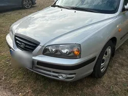 Silber Gebraucht 2005 Hyundai Elantra Limousine | 2.500 €