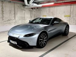 Silber Gebraucht 2021 Aston Martin V8 Vantage Coupé | 110.000 €