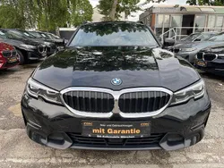 Schwarz Gebraucht 2022 BMW 330e Sport Line Kombi | 21.950 € (Guter Preis)