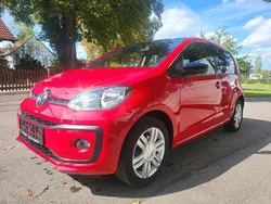 Rot Gebraucht 2018 VW up! high up! Kleinwagen | 9.200 € (Fairer Preis)