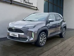 Grau Neu 2025 Toyota Yaris Cross SUV | 31.980 €