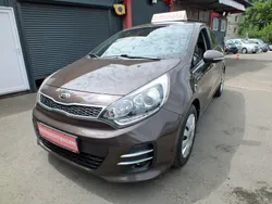 Gebraucht 2016 Kia Rio Platinum Edition Limousine | 8.999 € (Fairer Preis)