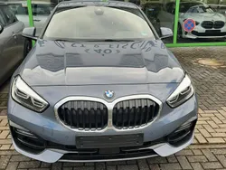 Grau Gebraucht 2024 BMW 120 Sport Line Kleinwagen | 31.950 € (Fairer Preis)