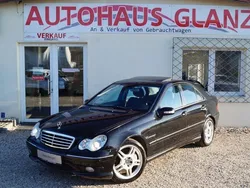 Obsidianschwarz metalliclack Gebraucht 2002 Mercedes C32 AMG AMG Limousine | 15.999 € (Teuer)