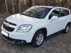 Weiß Gebraucht 2011 Chevrolet Orlando Kombi | 5.700 € (Fairer Preis)