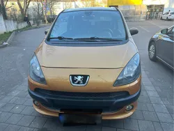 Peugeot 1007
