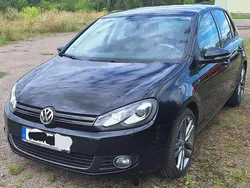 Schwarz Gebraucht 2010 VW Golf VI Limousine | 4.900 € (Fairer Preis)