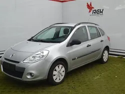 Grau Gebraucht 2010 Renault Clio II Kombi | 1.990 € (Superpreis)