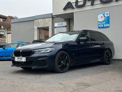 Blau Gebraucht 2021 BMW 530 M Sport Limousine | 35.980 € (Fairer Preis)