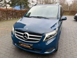 Navyblau Gebraucht 2018 Mercedes V220 Van / Kleinbus | 31.490 € (Superpreis)