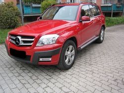 Rot Gebraucht 2010 Mercedes GLK220 SUV | 15.799 € (Teuer)