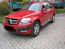 Rot Gebraucht 2010 Mercedes GLK220 SUV | 15.849 € (Etwas zu teuer)