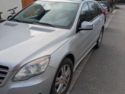 Silber Gebraucht 2011 Mercedes R350 Van / Kleinbus | 8.000 € (Superpreis)