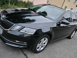 Schwarz Gebraucht 2018 Skoda Octavia Style Kombi | 12.749 € (Guter Preis)