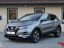 Grau Gebraucht 2020 Nissan Qashqai N-Connecta SUV | 15.985 € (Fairer Preis)