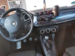 Schwarz Gebraucht 2012 Alfa Romeo Giulietta Quadrifoglio Verde Kleinwagen | 13.700 € (Teuer)