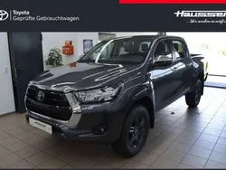 Marlingrau metallic Neu 2025 Toyota HiLux Comfort Abholung | 55.740 € (Fairer Preis)