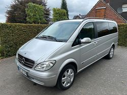 Silber Gebraucht 2008 Mercedes Viano Van / Kleinbus | 11.900 € (Fairer Preis)