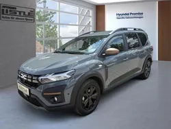 Städtisches grau Gebraucht 2023 Dacia Jogger Extreme Van / Kleinbus | 22.985 € (Fairer Preis)