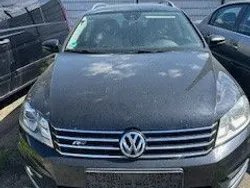 Schwarz Gebraucht 2014 VW Passat R-line BlueMotion Kombi | 5.899 € (Fairer Preis)