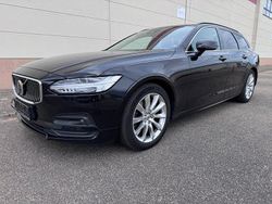 Schwarz Gebraucht 2022 Volvo V90 Momentum Kombi | 27.599 € (Fairer Preis)