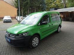 Grün Gebraucht 2020 VW Caddy Maxi Trendline Van / Kleinbus | 16.990 € (Superpreis)