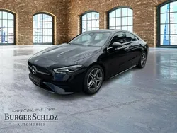 Metalliclack kosmosschwarz Gebraucht 2024 Mercedes CLA200 Coupé | 34.690 € (Guter Preis)