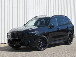 Schwarz Gebraucht 2025 BMW X7 M Sport SUV | 119.990 € (Guter Preis)