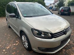 Silver leaf white gold Gebraucht 2011 VW Touran Style Van / Kleinbus | 7.890 € (Guter Preis)