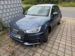 Blau Gebraucht 2017 Audi A1 Sportback Sport Kleinwagen | 12.500 € (Fairer Preis)