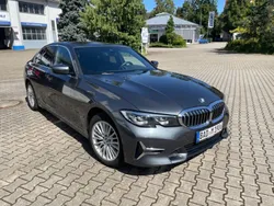 Grau Gebraucht 2019 BMW 318 Luxury Line Limousine | 24.514 € (Teuer)