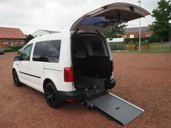 Weiß Gebraucht 2015 VW Caddy Van / Kleinbus | 26.390 €