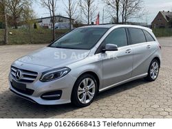Silber Gebraucht 2017 Mercedes B220 Van / Kleinbus | 11.800 € (Fairer Preis)