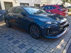 Grau Gebraucht 2019 Kia ProCeed GT Kleinwagen | 20.500 € (Fairer Preis)