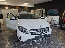 Polarweiss Gebraucht 2018 Mercedes GLA180 SUV | 18.990 € (Fairer Preis)