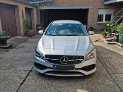 Silber Gebraucht 2017 Mercedes CLA250 Limousine | 26.500 € (Etwas zu teuer)