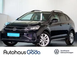 Deep black perleffekt (metallic) Gebraucht 2024 VW Taigo Life SUV | 23.350 € (Guter Preis)