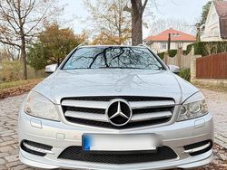 Silber Gebraucht 2010 Mercedes C200 AMG line Kombi | 10.500 € (Teuer)