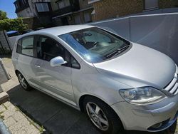 Silber Gebraucht 2007 VW Golf V Comfortline Limousine | 5.900 € (Etwas zu teuer)