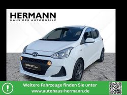 Weiß Gebraucht 2017 Hyundai i10 Trend Kleinwagen | 7.391 € (Fairer Preis)
