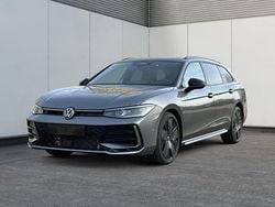 Diabasgrau metallic/grau Neu 2025 VW Passat R-line Kombi | 49.930 € (Guter Preis)