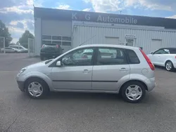 Silber Gebraucht 2008 Ford Fiesta Kleinwagen | 2.900 € (Fairer Preis)